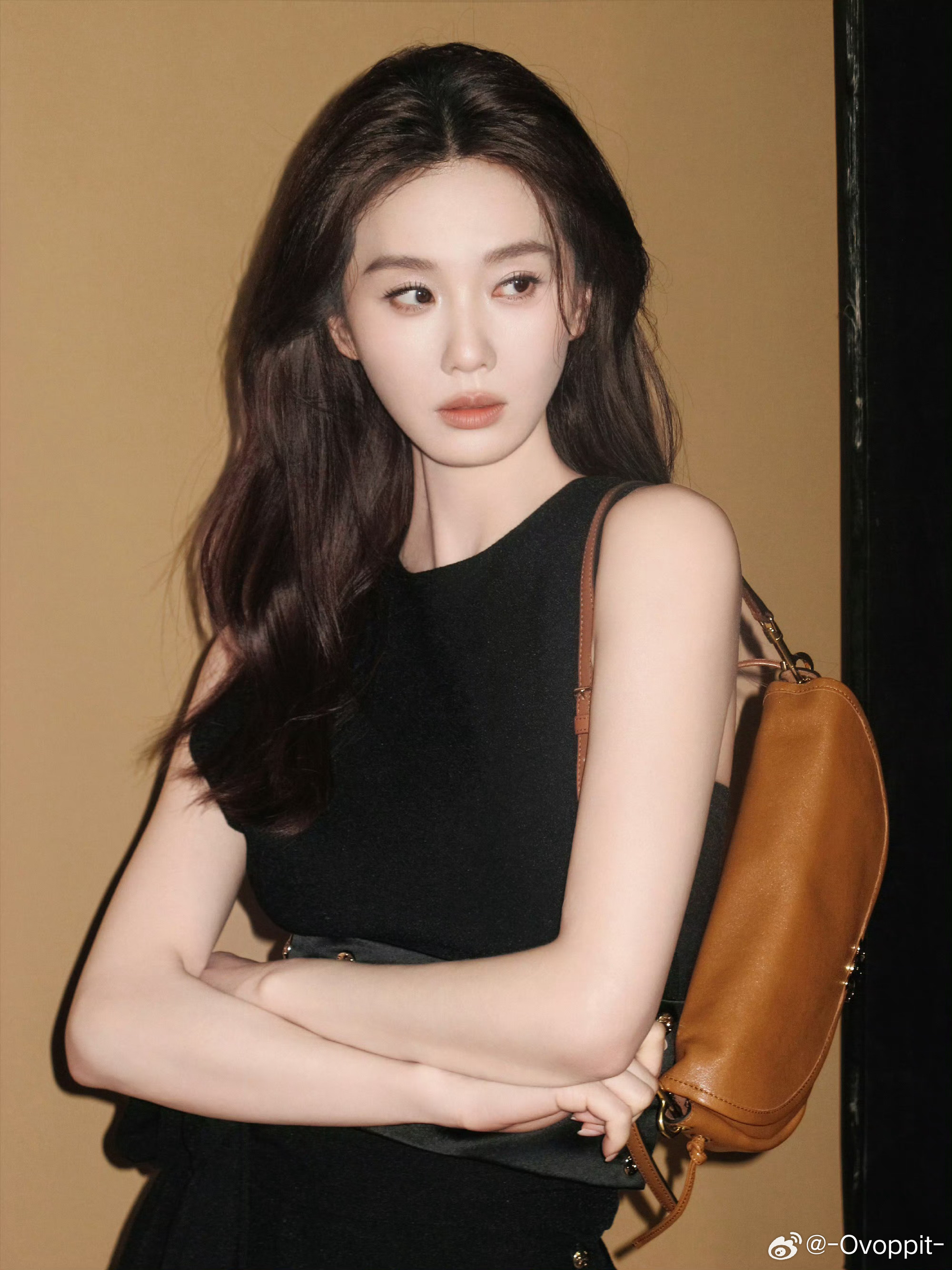 李登科聊刘亦菲7折捡漏刘诗诗代言喜欢自律大美女刘诗诗，最新广告大片好美，大家也要