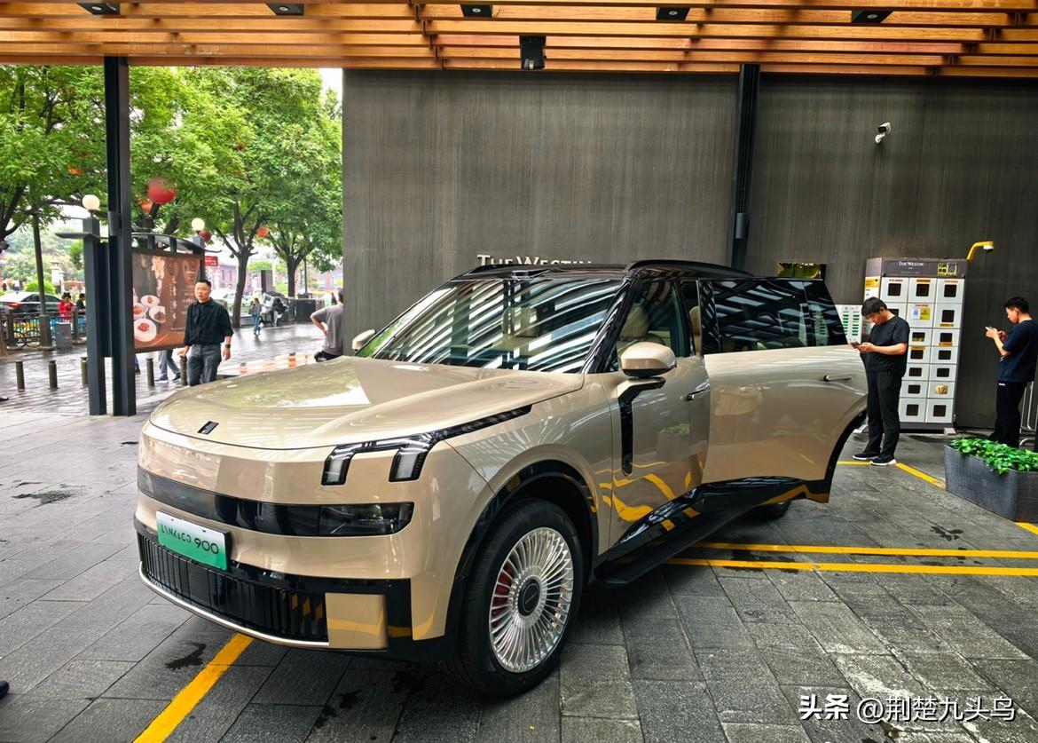 西安这场领克CO:TALK听完以后，我对“旗舰大五座SUV”有了新理解：不是把尺