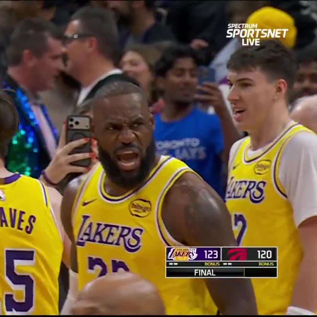 这或许是詹姆斯生涯进攻最差的比赛之一，投篮17中4，三分5中0，只得到8分6篮板