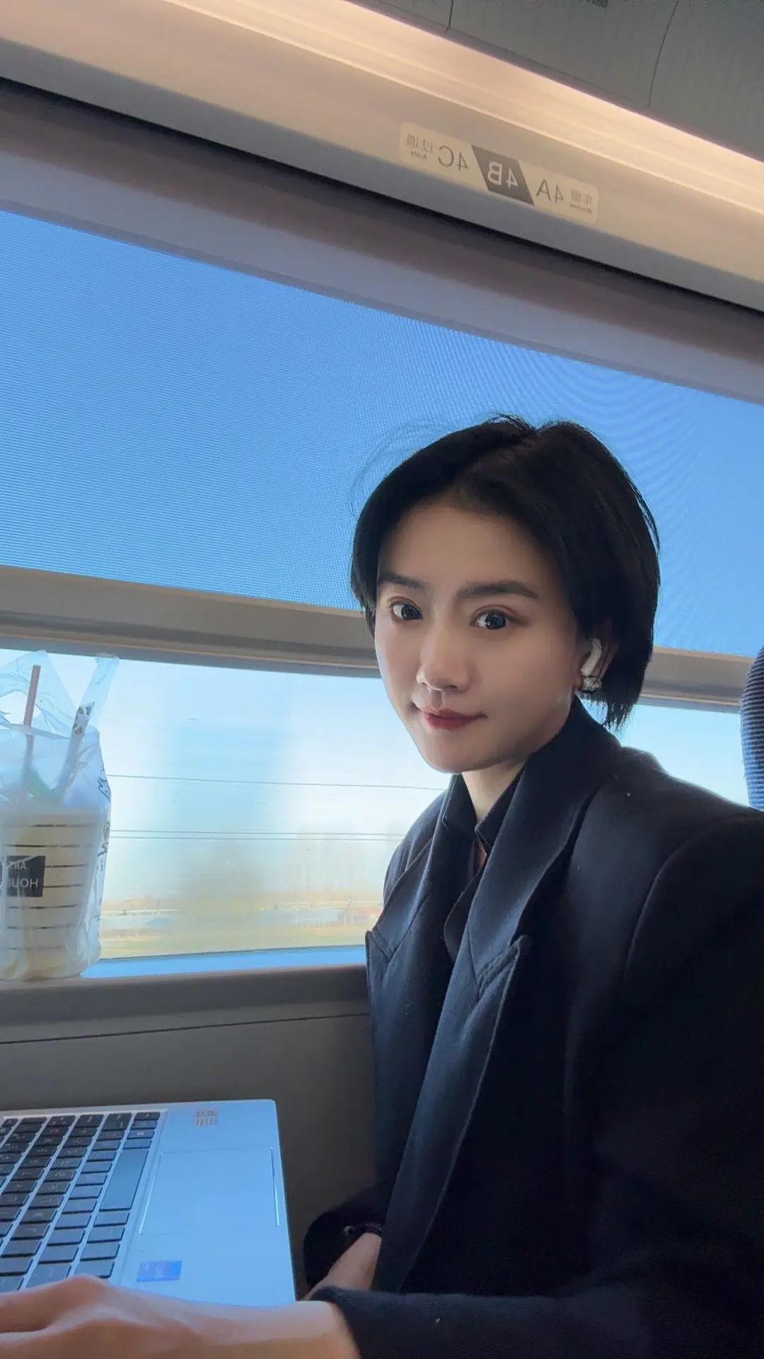 最近激素水平又下去了，死不了活不起的