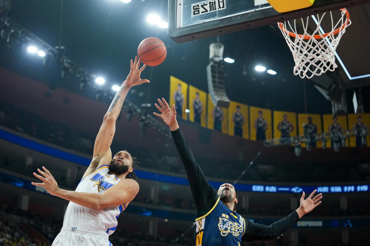 广东队又要悲剧了？他们将再度化身为对手强势爆发的垫脚石？当接下来的这场遭遇战正式