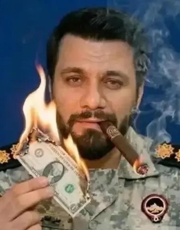 伊朗传来新消息
 
4月13日，伊朗军方彻底摊牌了！面对美军的步步紧逼，哈塔姆·