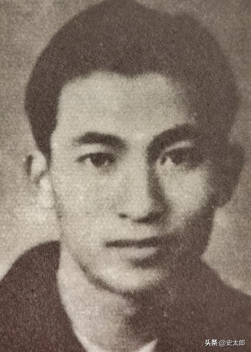 1949年，地下党员钟奇被捕，在刑场上身中27弹牺牲，几天后，他的妻子收到一个香