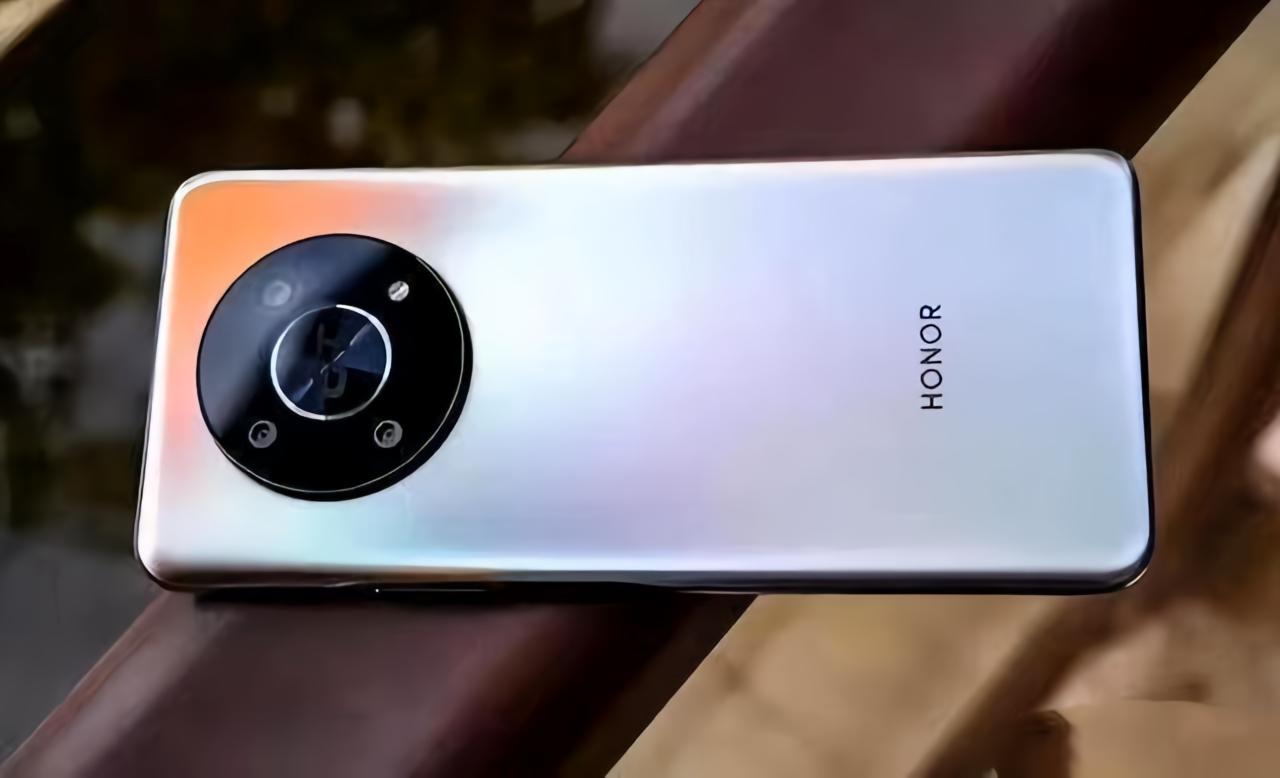 处理器？那只是入场券！

摸过几百台手机后，我发现参数党和实用派根本是两个物种。