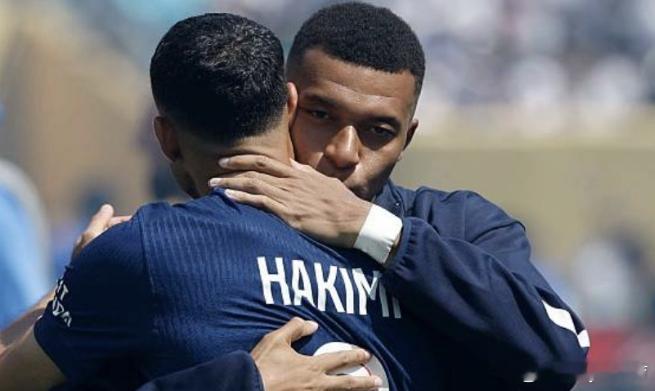 当地时间2月26日，据RMC Sports报道，皇马球星姆巴佩出席听证会，为被指