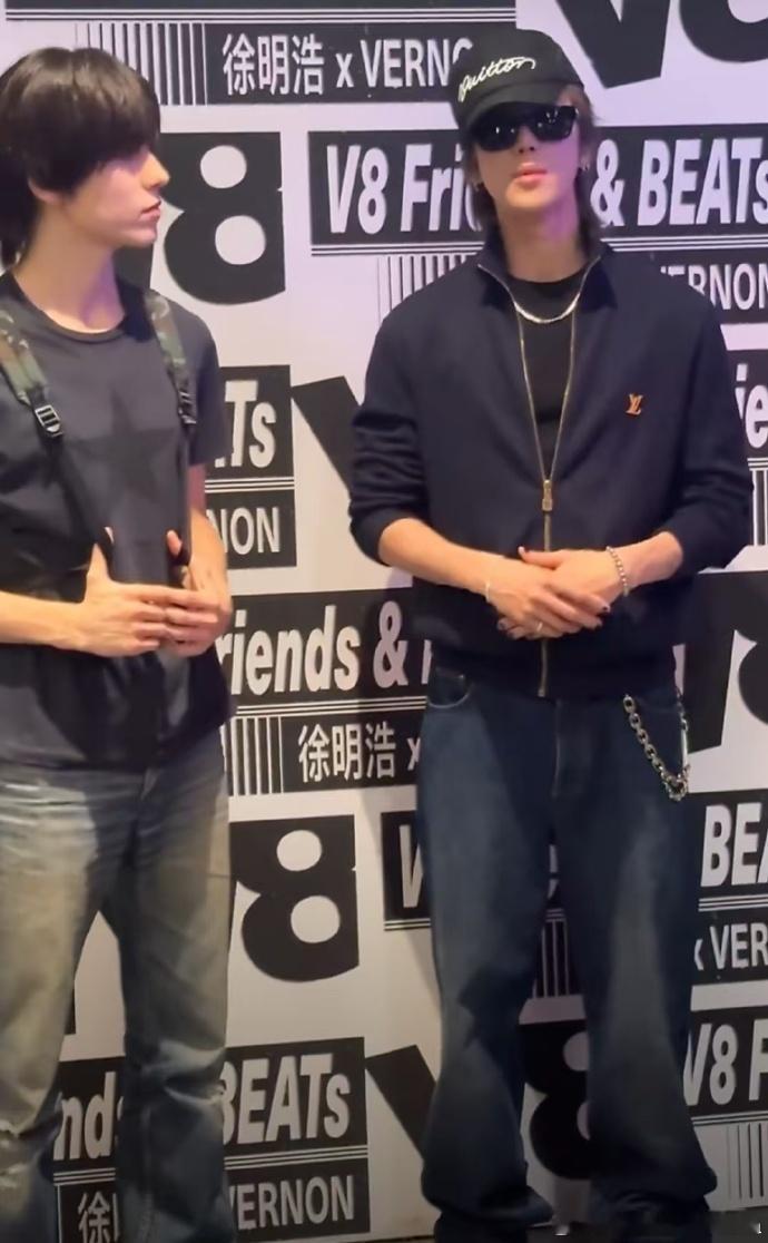 徐明浩girlsnboys教学谁能拒绝这么用心的舞蹈教学，滑步动作教学干货满满，