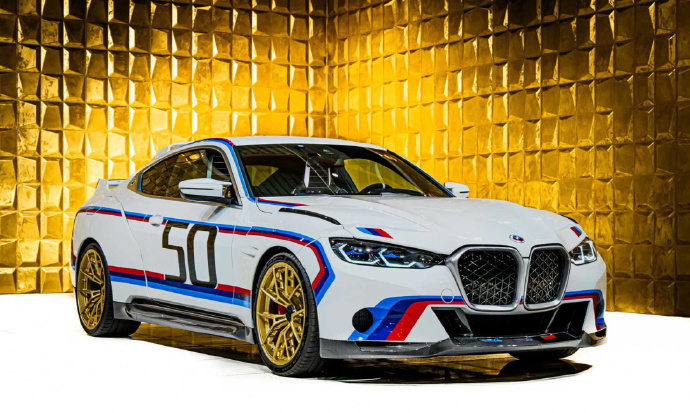 宝马M4 CSL，这台售价高达986万！