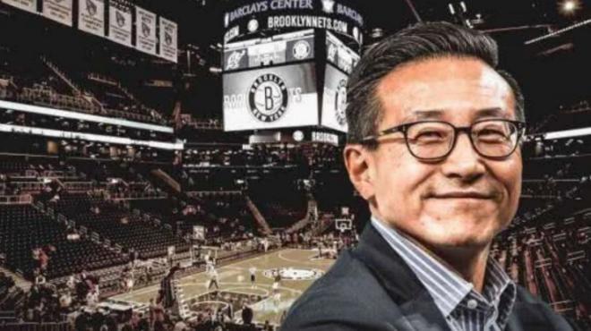 蔡崇信成最大赢家，篮网时刻18年东部第一

今天，篮网面对火箭，上演了18分的惊
