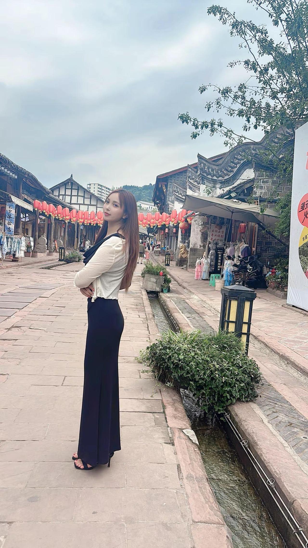 多花时间塑造自己 少花时间研究别人
