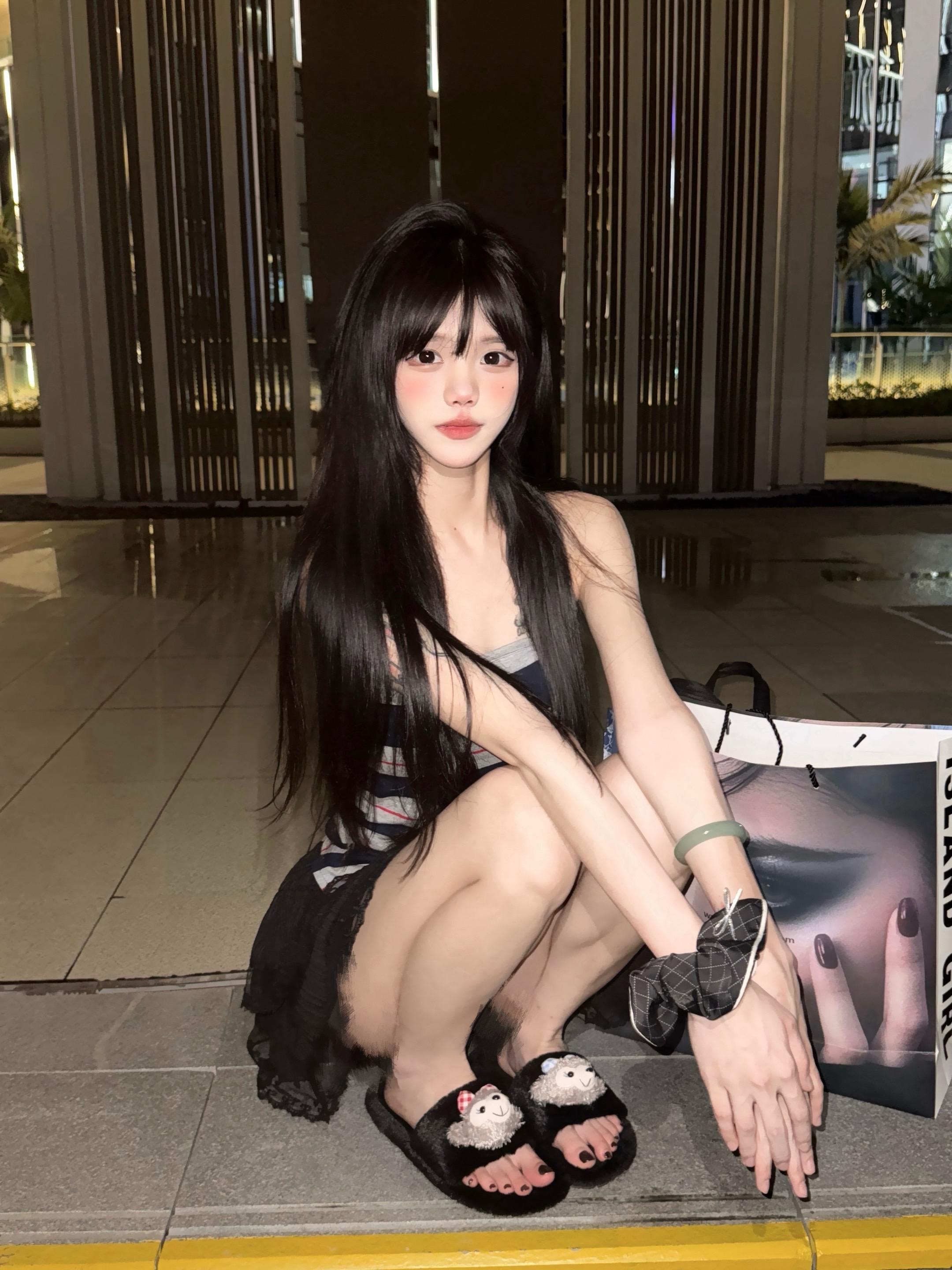 回忆可以删 那你的脸呢 也可以扇吗