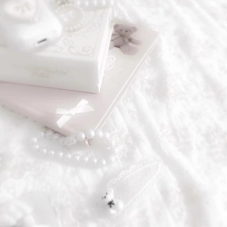 white🤍 