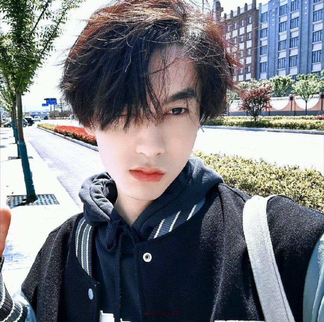 精品男头这一块 /.田栩宁 |田栩宁首本五大封面