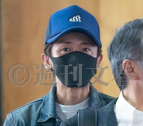文春曝的是大野智 文春曝的“岚成员禁忌之恋”的主角是大野智，拍到他去十年前交往过