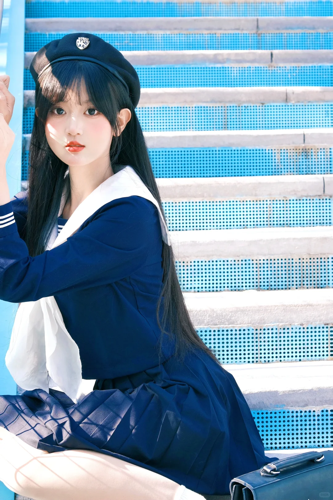 浅仿一下杨超越的水手服写真