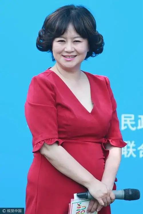6月1日儿童节这天，鞠萍将正式从央视退休，结束长达42年的少儿节目主持生涯。消息
