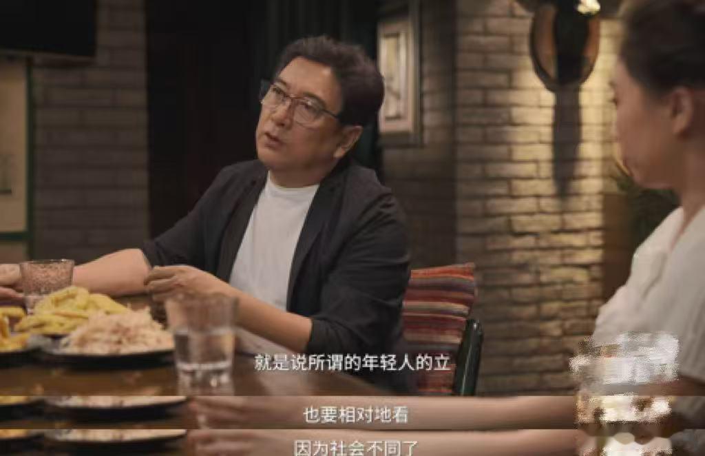 水均益不支持过早规划孩子 过早没用的，规划的执念，源于对不确定性的恐惧。但正是未