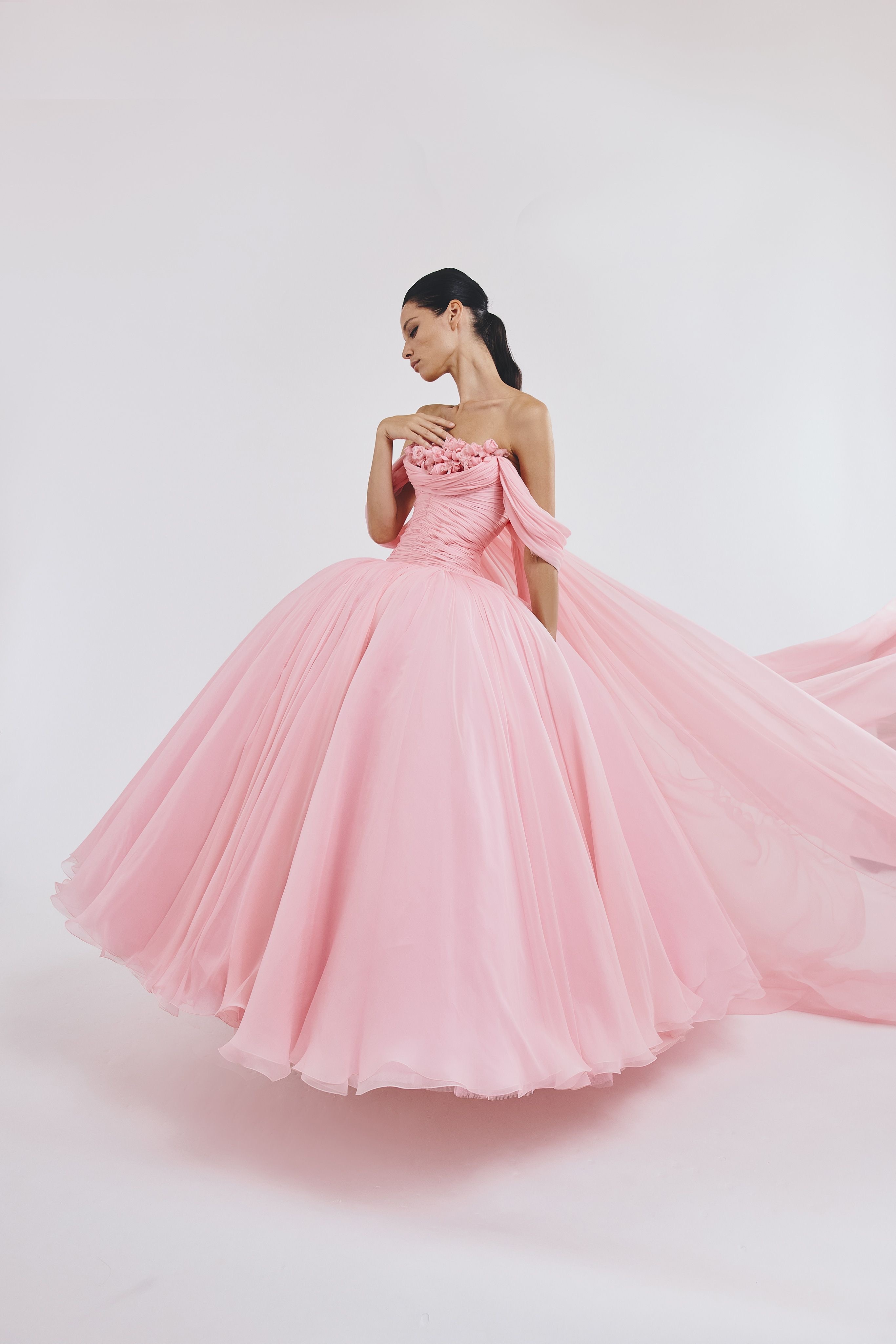 2025 秋冬 巴黎高定时装周 Giambattista Valli 2025 