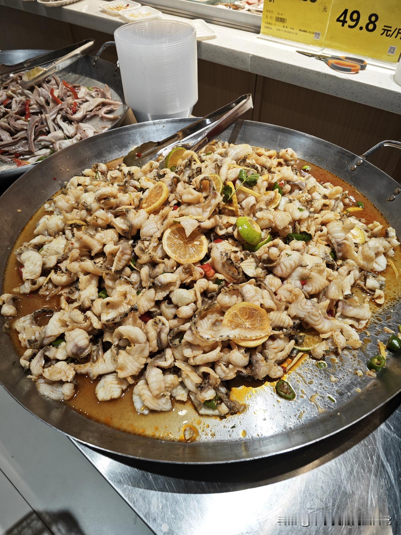 佛山超市惊现50元/斤凉拌脆鲷鱼片！尝过的人都说值？
 
逛佛山超市被熟食区的凉