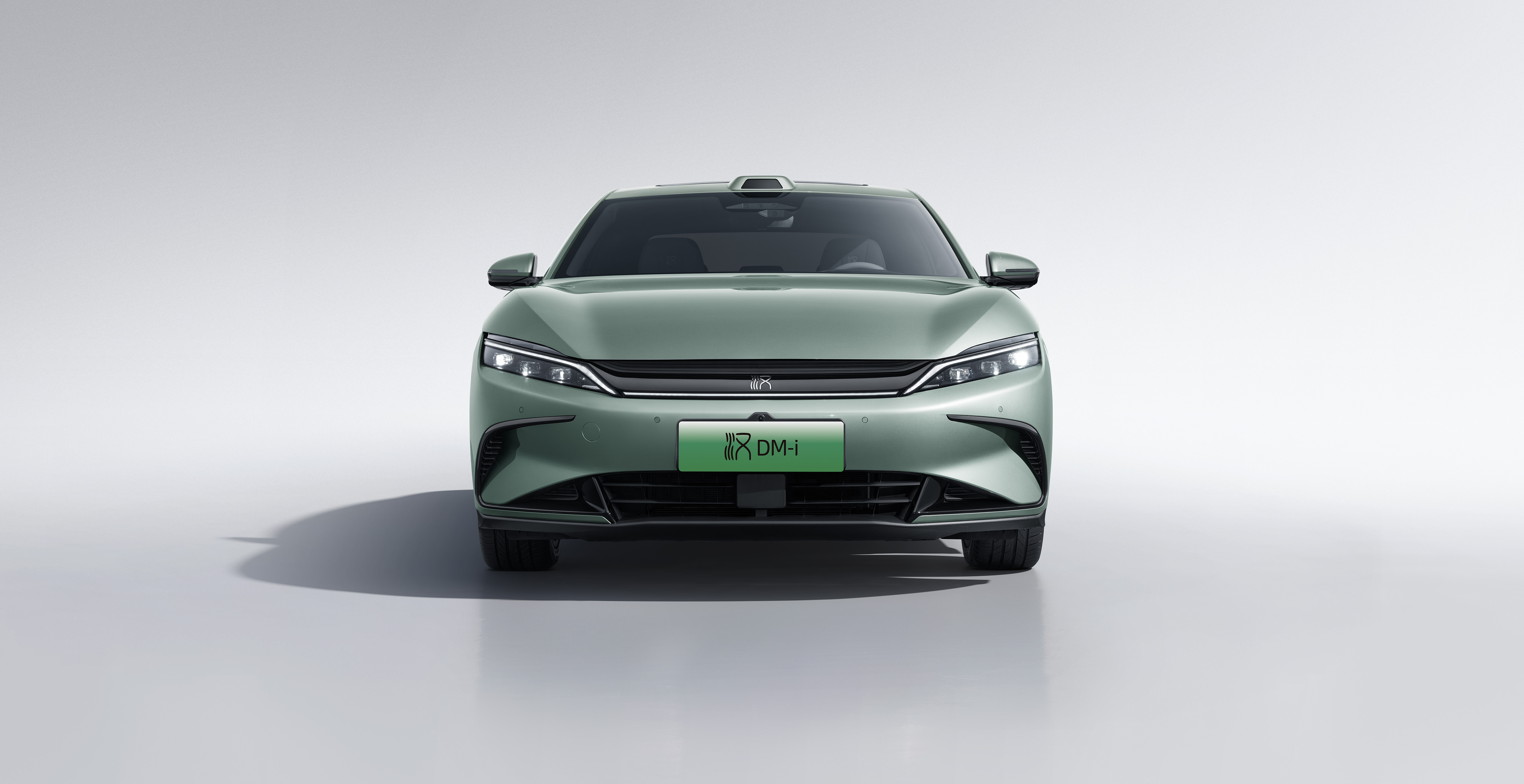 王朝旗舰汉家族再上新！比亚迪汉长续航版正式上市，以美学、舒享、智能、安全、效能六