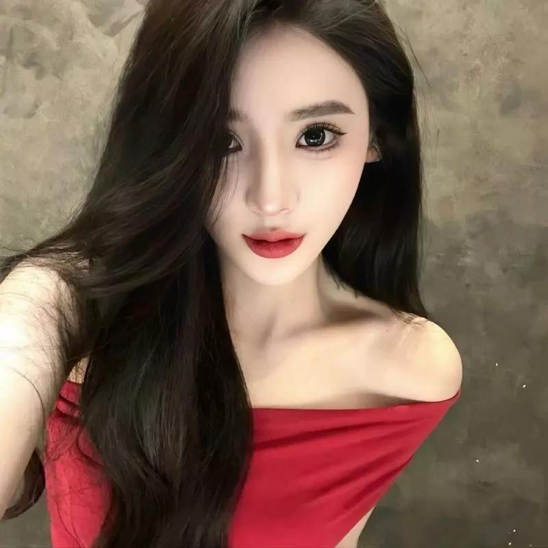 红袖添香夜，美人照影来。红袖红唇 红袖娇羞 红袖如昨 红袖添余香 水墨红袖 红袖