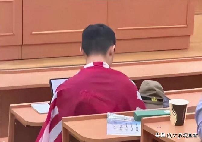 首先，这位学生是在俄罗斯留学，有人认为不太可能被开除？做为二次世界大战中，反法西