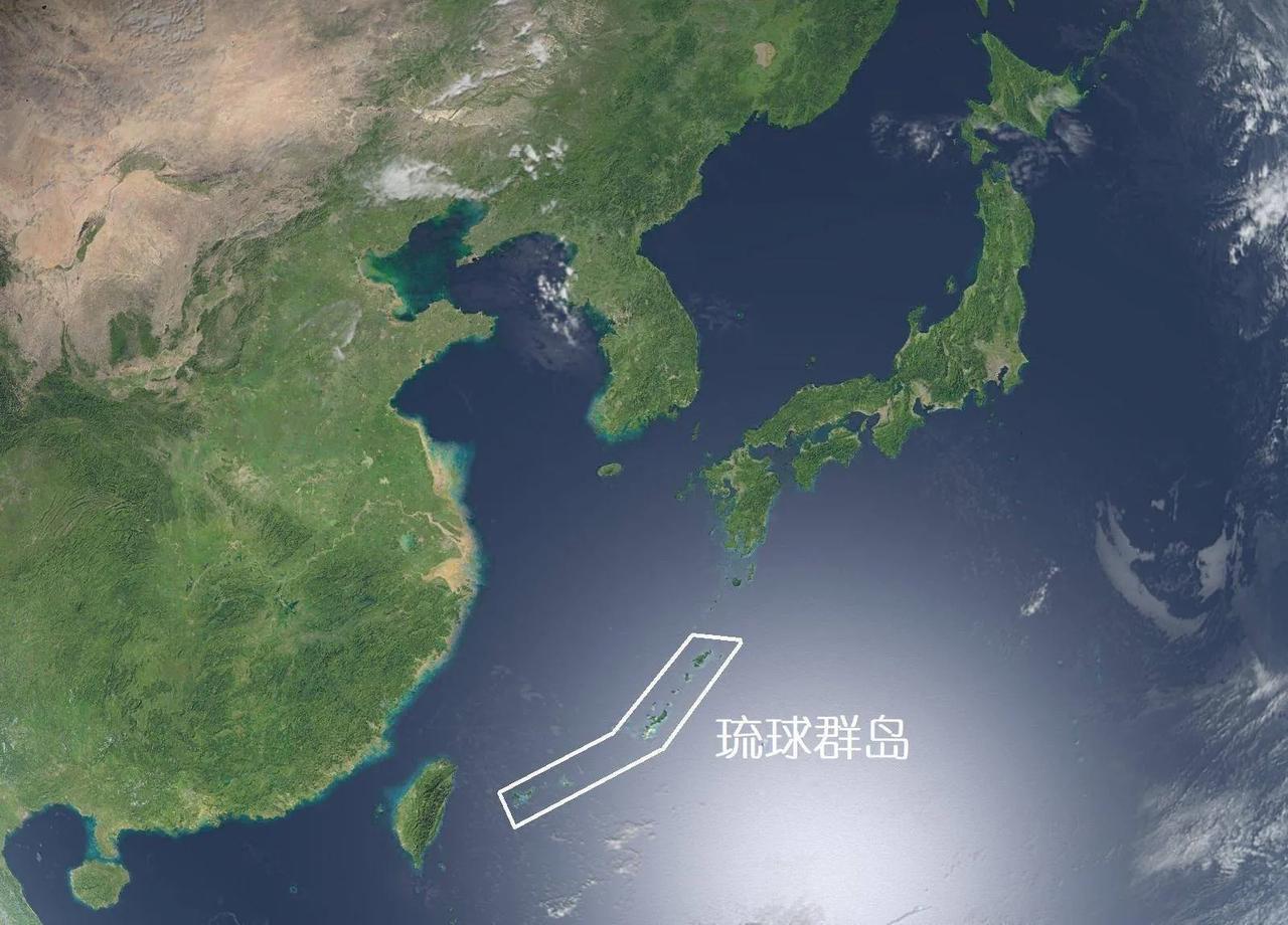 未来如果日本鬼子参与台海事务，那么琉球和北海道一定会被拿出来。
你现在小鬼子看着