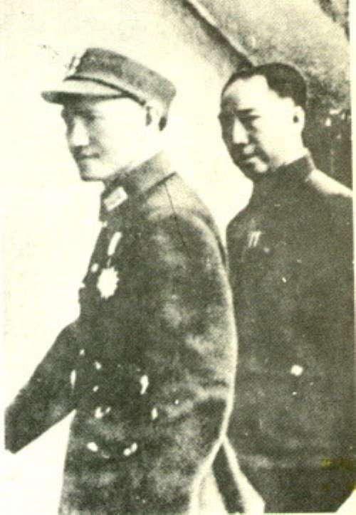军统

是国民政府军事委员会调查统计局的简称，是中国国民党在1932年至1949