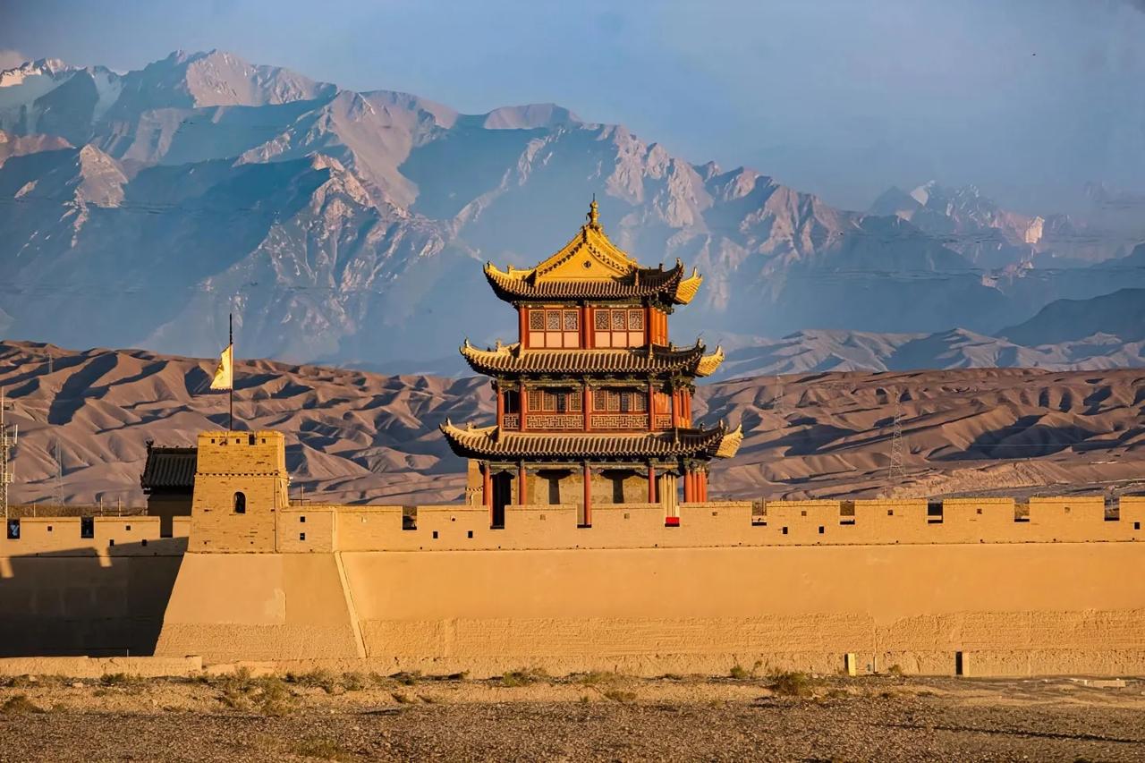 甘肃从来不是边缘省份，而是中国西北的定海神针。

 霍去病在这里拓土开疆，奠定华