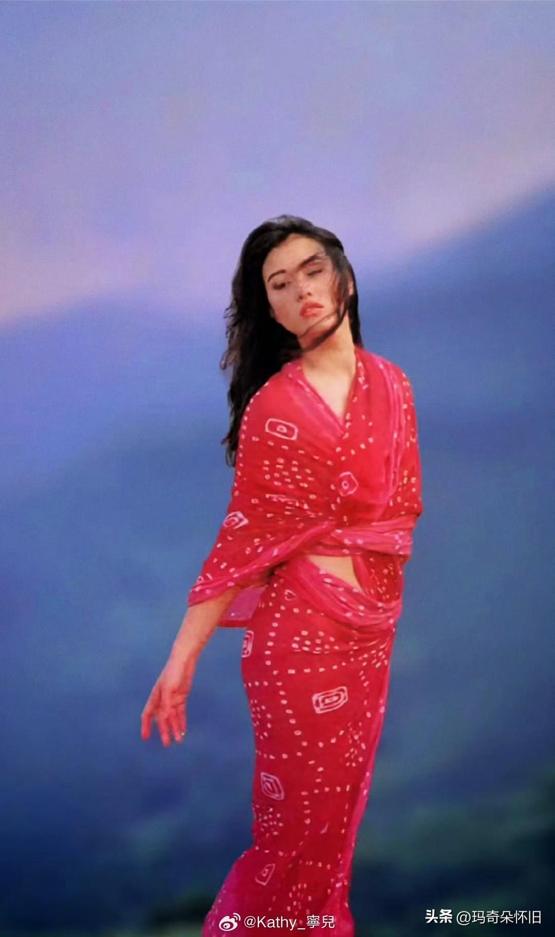 往前走，别回头。告别昨天，笑迎新的明天！周海媚 美女究竟能有多美