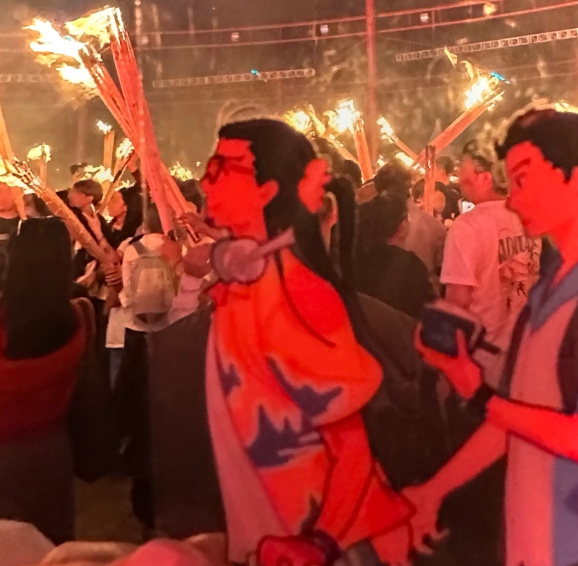 挥舞着产品录到了我现在只想亲亲你的嘴 