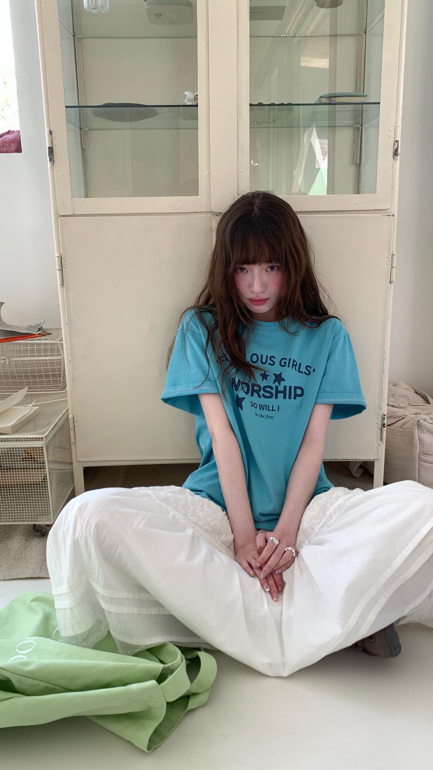 蓝色夏日🧊。