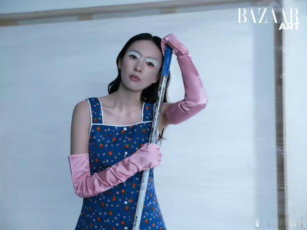 miumiu陷害女明星还是看得出童瑶的，比赵今麦那个强多了