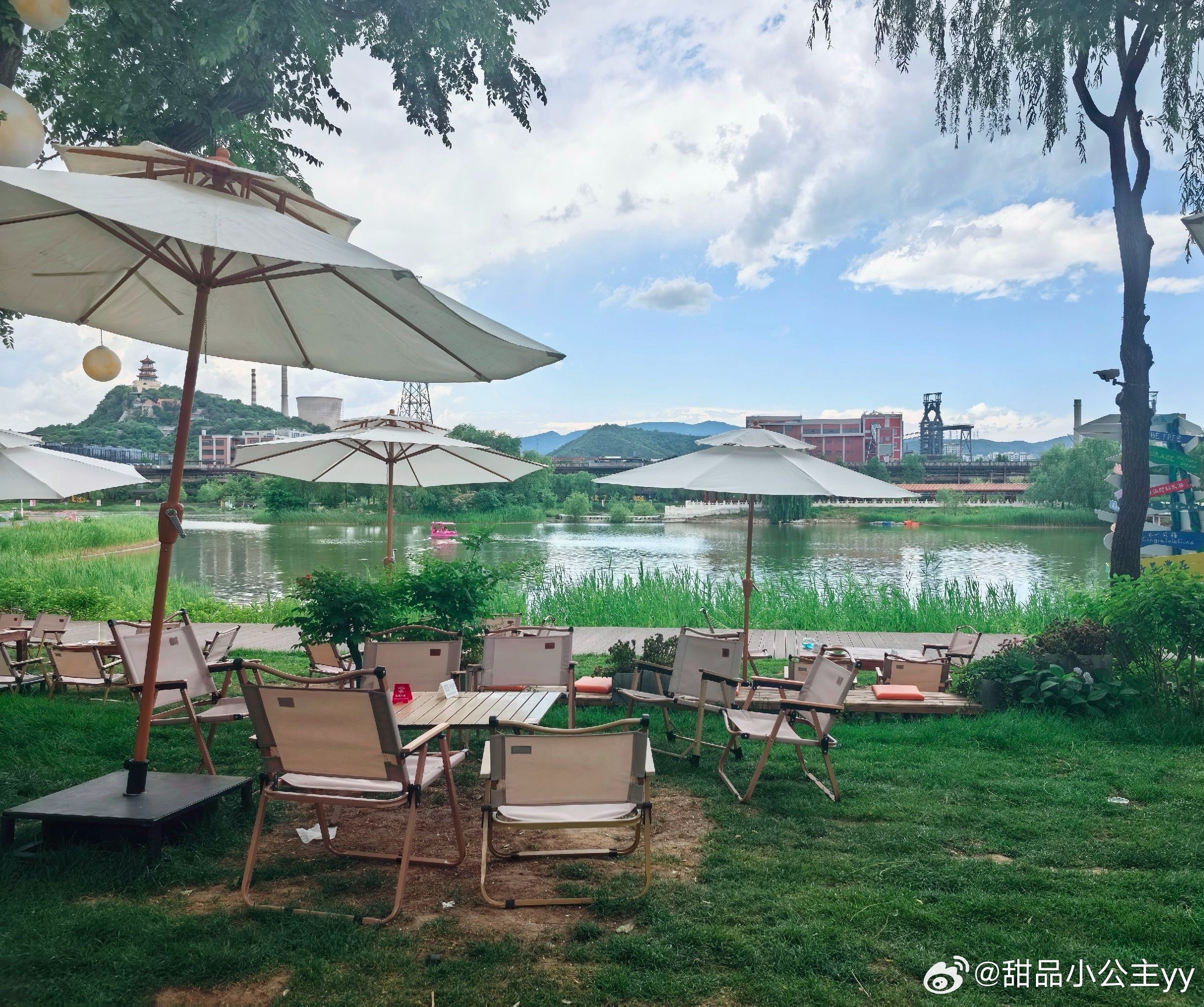 炎热的夏天，又发现了宝藏好地方小风🌬️一吹，小猫🐈一趴，小甜品🍧一吃 