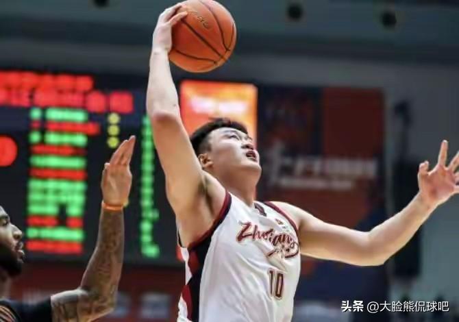 刘泽一伤停四周，浙江又伤一员大将！
今天传来浙江男篮最新消息又一员大将伤停！
刘