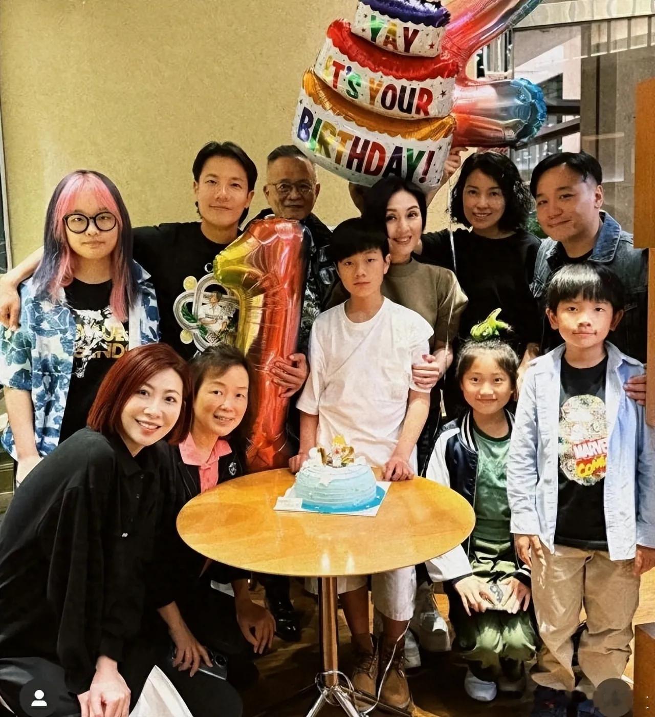 杨千嬅夫妇设宴为儿子庆生，12岁Torres正脸曝光似翻版丁子高，上海耀中毕业 