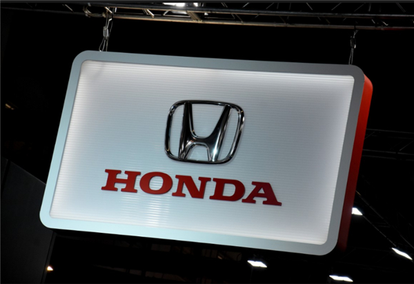 本田Super-N正式发布，定位复古纯电小车，将率先登陆英国等市场，起售价低于2