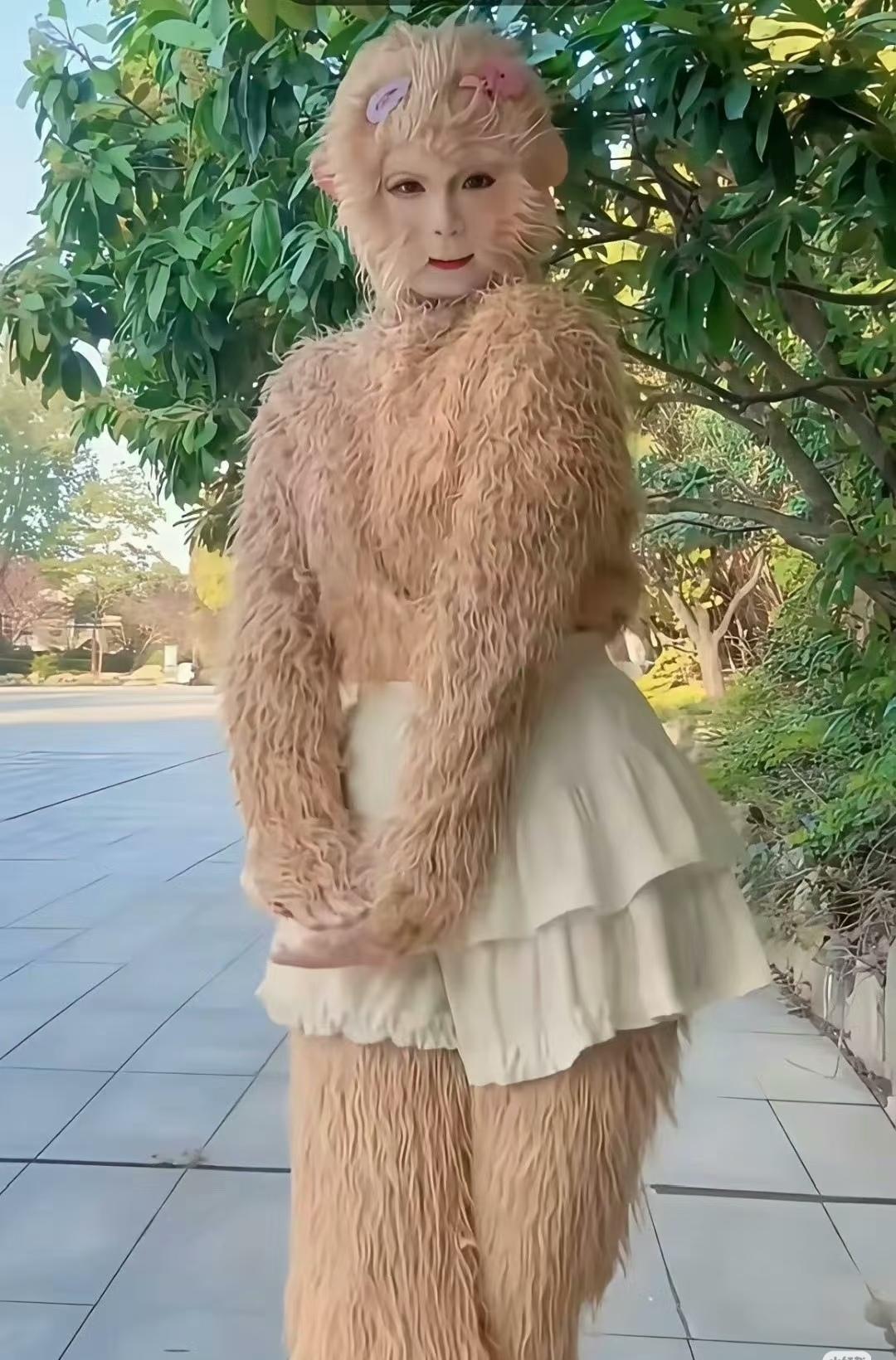 怪不得孙大圣总惦记回花果山！ 一起来笑吧 可爱的小猴子 妖娆的舞姿 有趣的照片分