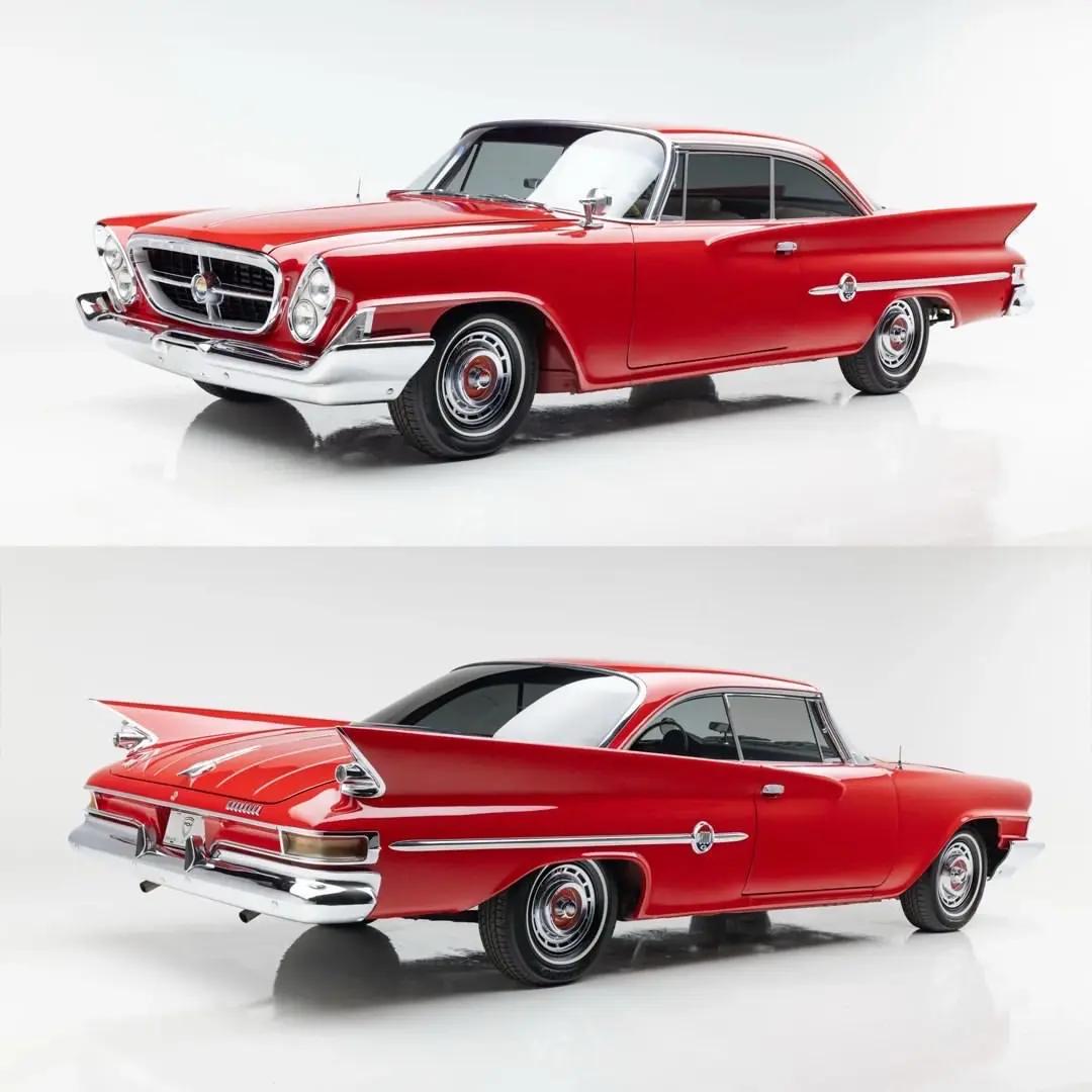 1961 年的 Chrysler 300G，是克莱斯勒“300 字母车系”在黄金