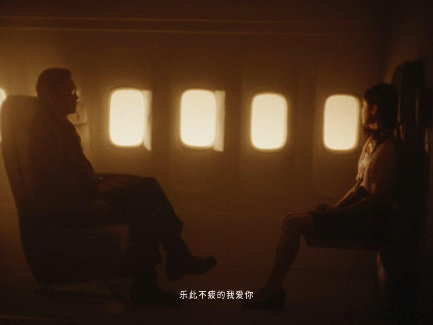 陈伟霆mv女主是章若楠 让构思mv第一个就想到的女主原来是！二人从《照亮你》结缘
