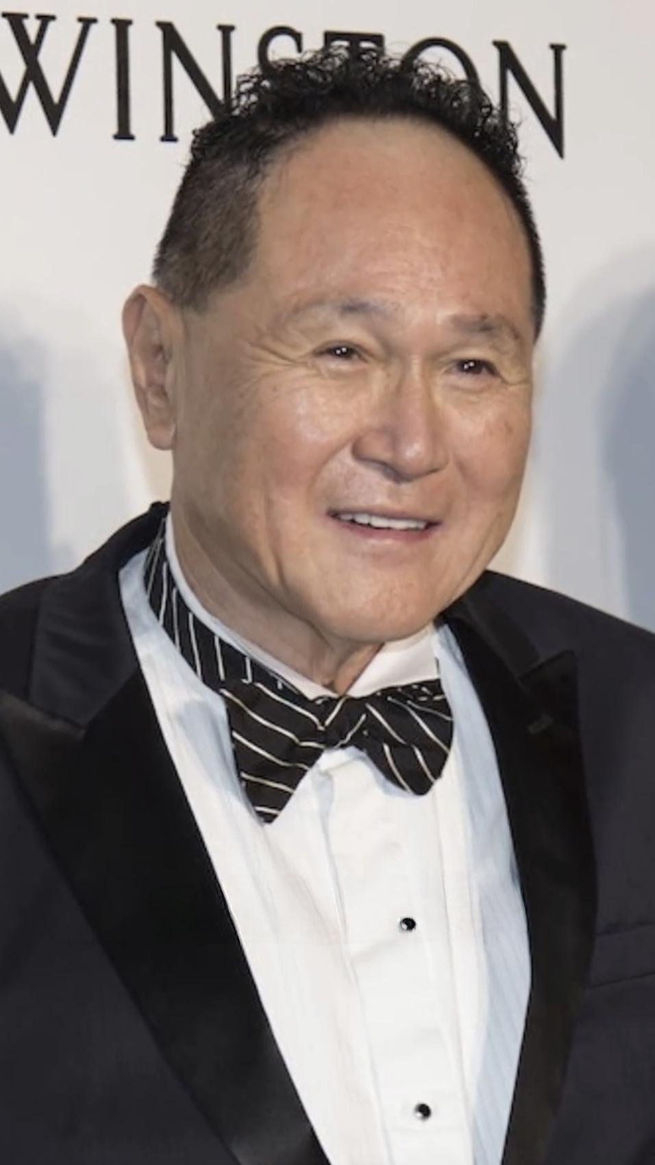 悬赏10亿招女婿，上万男生争相报名，最后却没人能够成功
 
如果给你十亿港币，能