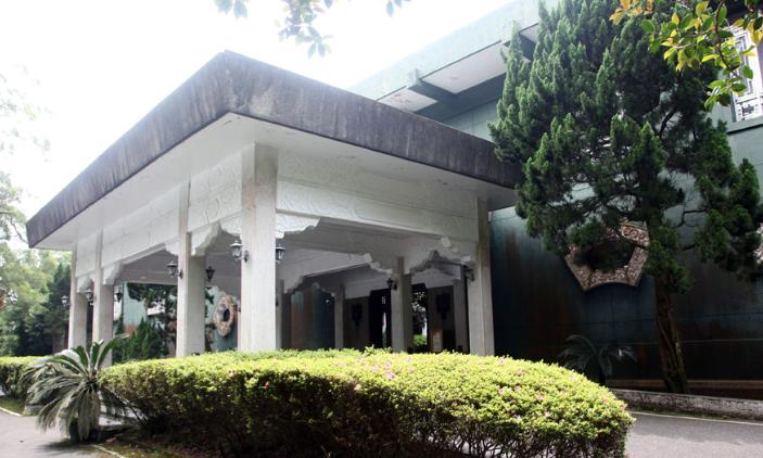 蒋介石的官邸，规矩有多严？
那时候蒋介石的官邸安全措施是全国最严的一套，主要靠侍