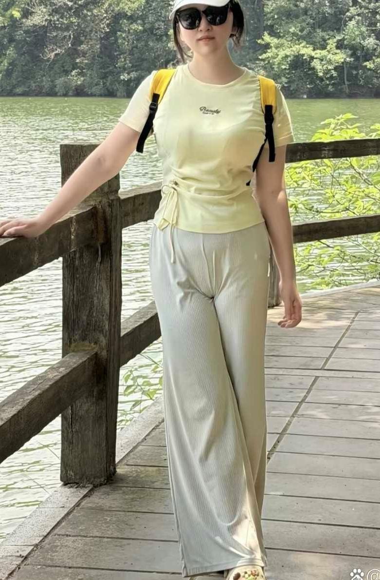 像我这样的女人，撒娇三次达不到目的就翻脸！