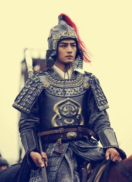 宇文成都不是“被李元霸锤爆的工具人”，他是隋朝唯一考过“武举全科甲等”的实战派教