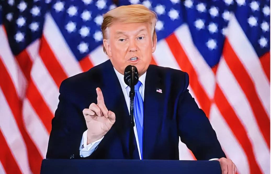 美国新反恐战略的主要目标是什么美国新反恐战略说白了就是打着反恐幌子谋私利，表面把