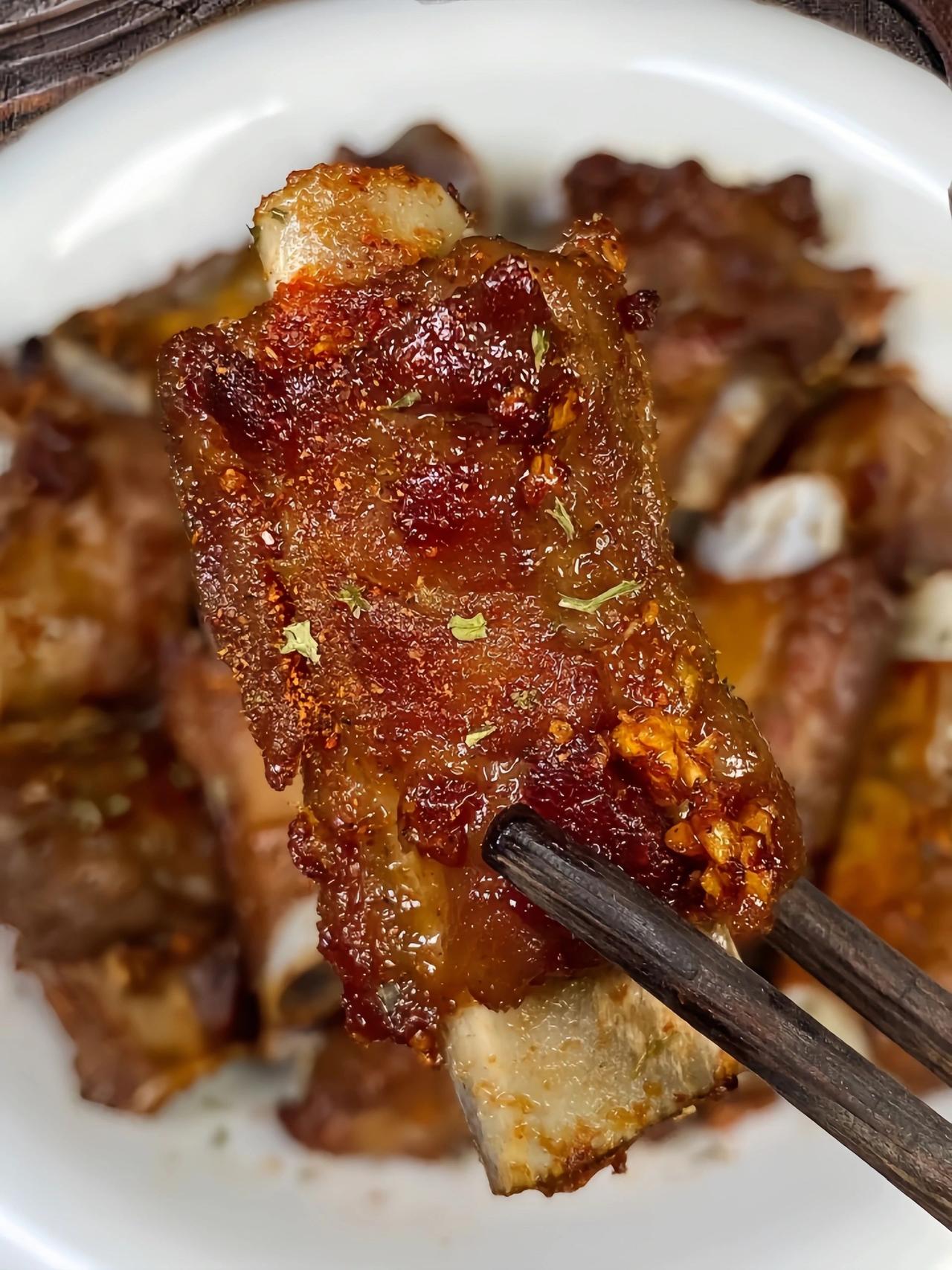 巨巨巨好吃，外酥里嫩！快加入你的菜谱
这样做的椒盐排骨口感太好了，外焦里嫩，没胃