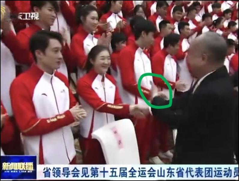 看来有关领导也关注到了陈梦在全运会的表现，特意给她竖大拇指[赞]赞赏。陈梦一时也