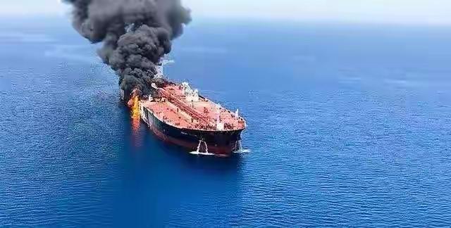 伊朗锁住能源咽喉，不让一滴石油流出，特朗普感觉十分扎手