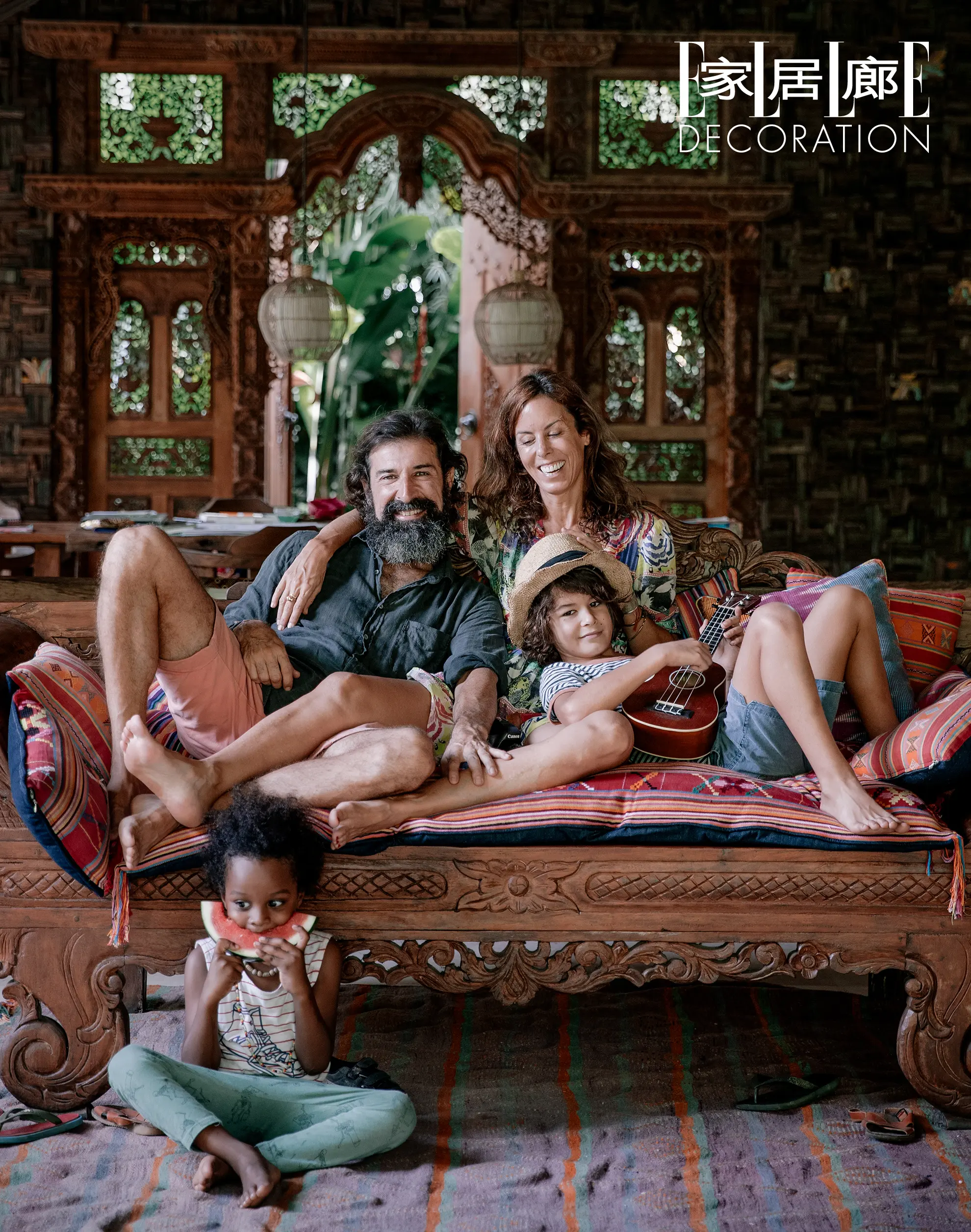 从巴塞罗那迁居巴厘岛，这个四口之家与当地团队共同打造的“Taro Ho...