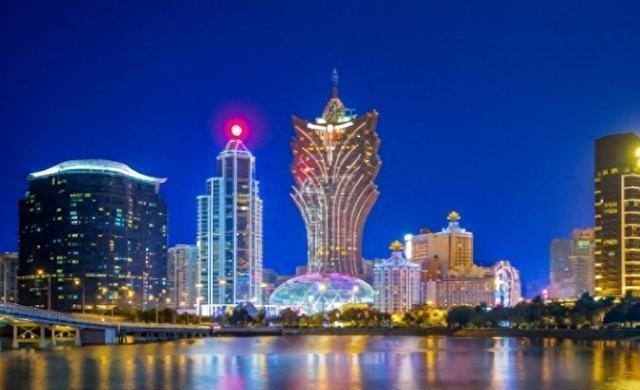 澳门没有出现分裂作乱、勾连外部势力的情况，也不存在亲台亲美的乱象，核心原因之一就