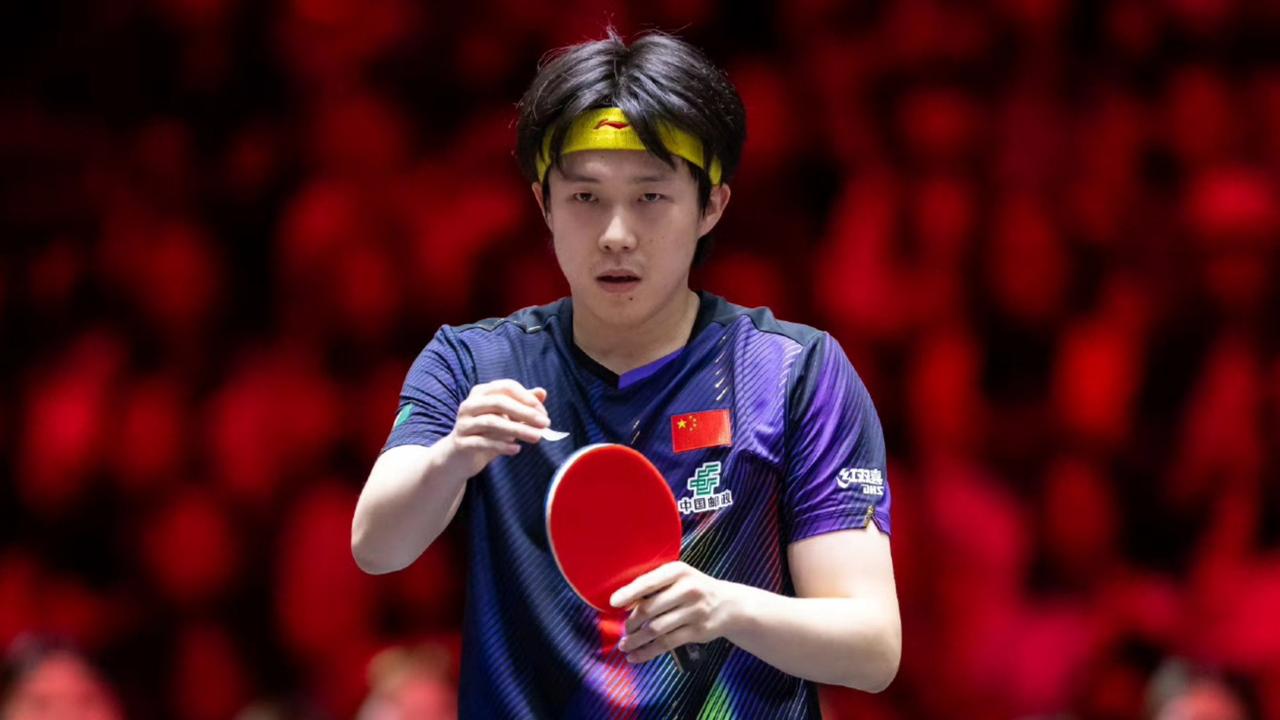 重庆冠军赛一夜男单八强全部诞生！
国乒两将各守半区！

王楚钦VS松岛辉空，
费